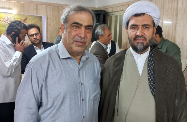 اسلامشهر در شب تاج‌گذاری امام زمان(عج) غرق در شادی شد